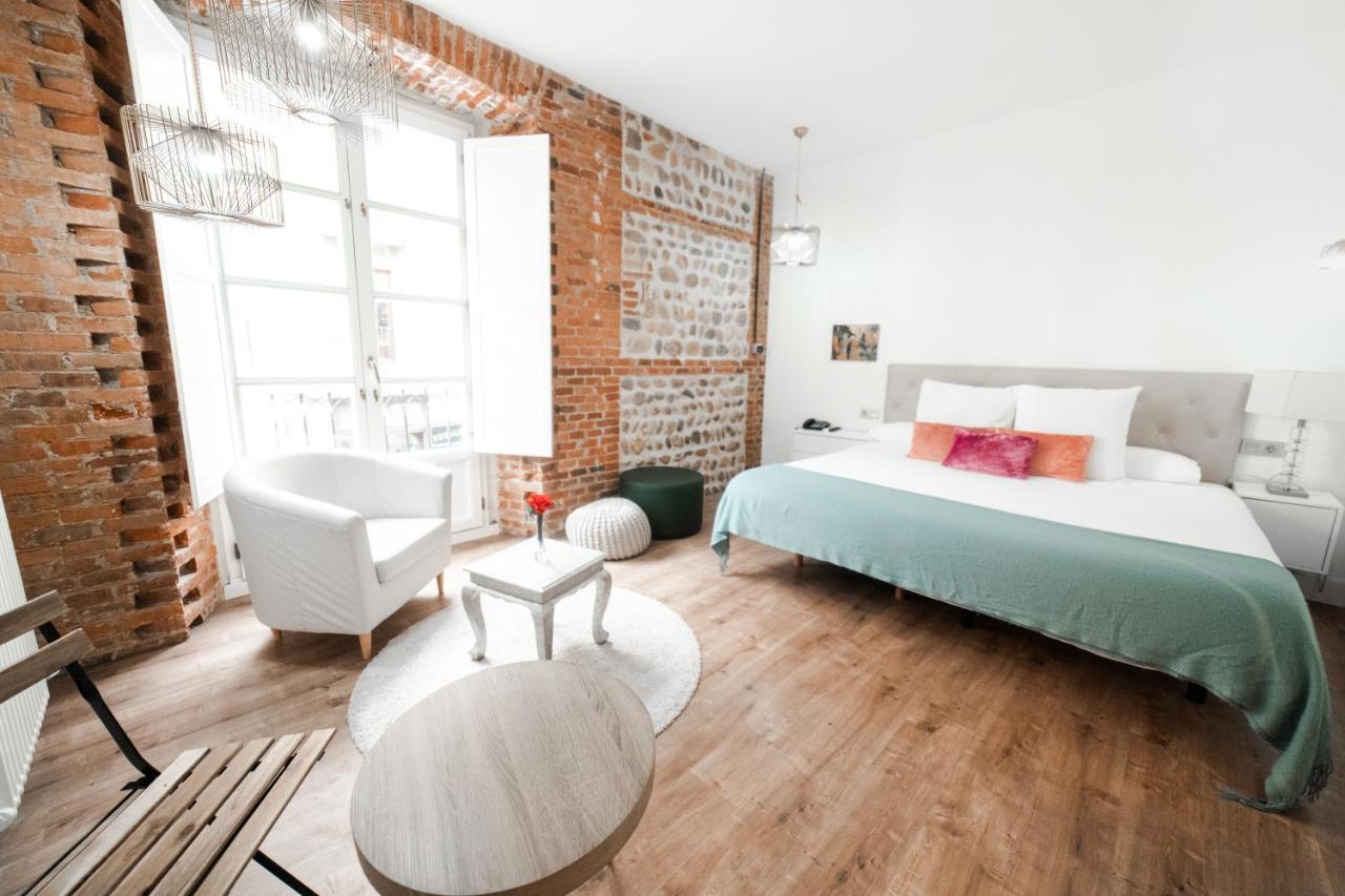 Albany Ancha Hotel Leon Bagian luar foto A room at the Hotel