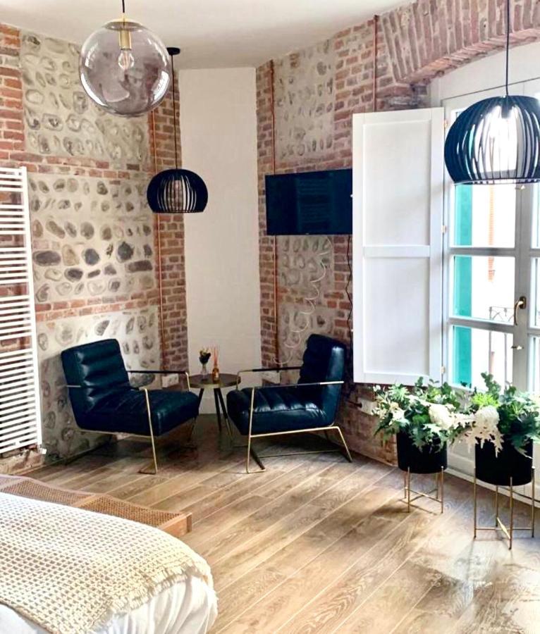 Albany Ancha Hotel Leon Bagian luar foto The interior of the clinic